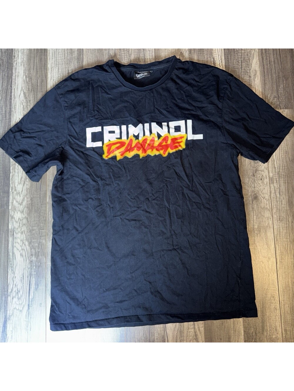 Criminal Damage x Pokémon Charizard T Shirt Men’s Large Black Graphic Tee